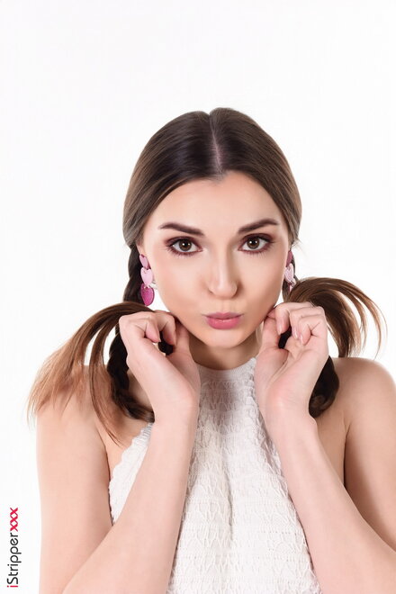 Monika May 32yo - 1 (4)