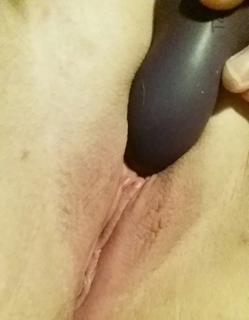 Love toying my freshly shaved pussy thinking of you ladies!