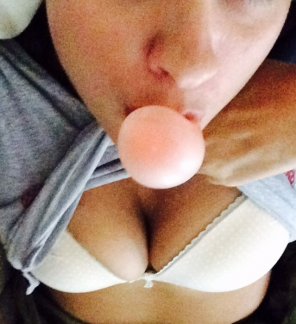 amateurfoto That damn oral fixation keeps me in trouble...