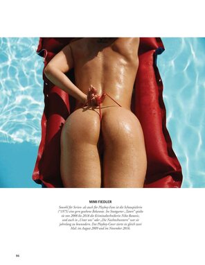 zdjęcie amatorskie Playboy Germany Special Edition - Stars, 50 Schonste Serienstars 2021-086