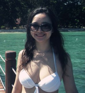 These 100% natural asian tits