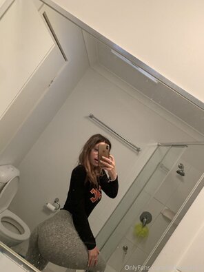 amateur photo @OnlyFansVerseDrops Telegram_TBdni17