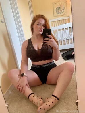 foto amateur ginger-ed-14-08-2020-98474708-some booty jigglin ft a thousand bug bites