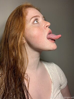 foto amatoriale ginger-ed-29-01-2020-20338368-previous patreon tongue content