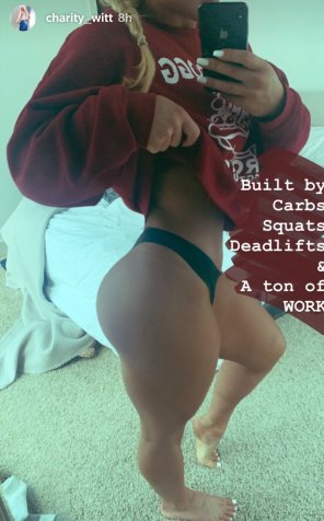 amateur pic Witt's thighs save lives!