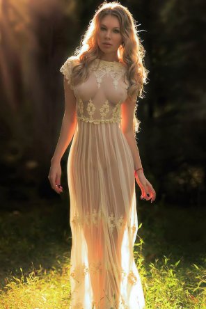 foto amatoriale Fancy transparent dress