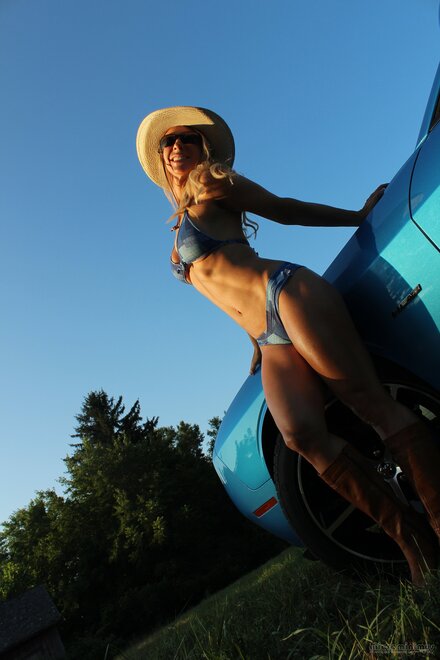 American Muscle - ''side'' 065-topaz-sharpen-faceai