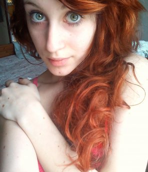 amateur photo Red hair and big eyes