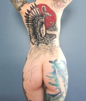amateur photo What do you think of the start of my new back piece