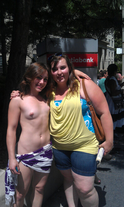 Slut Amanda naked in public (27)