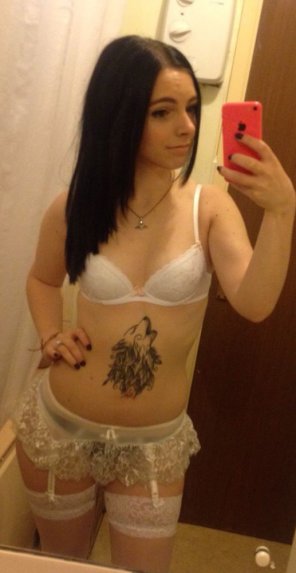 foto amateur White lingerie
