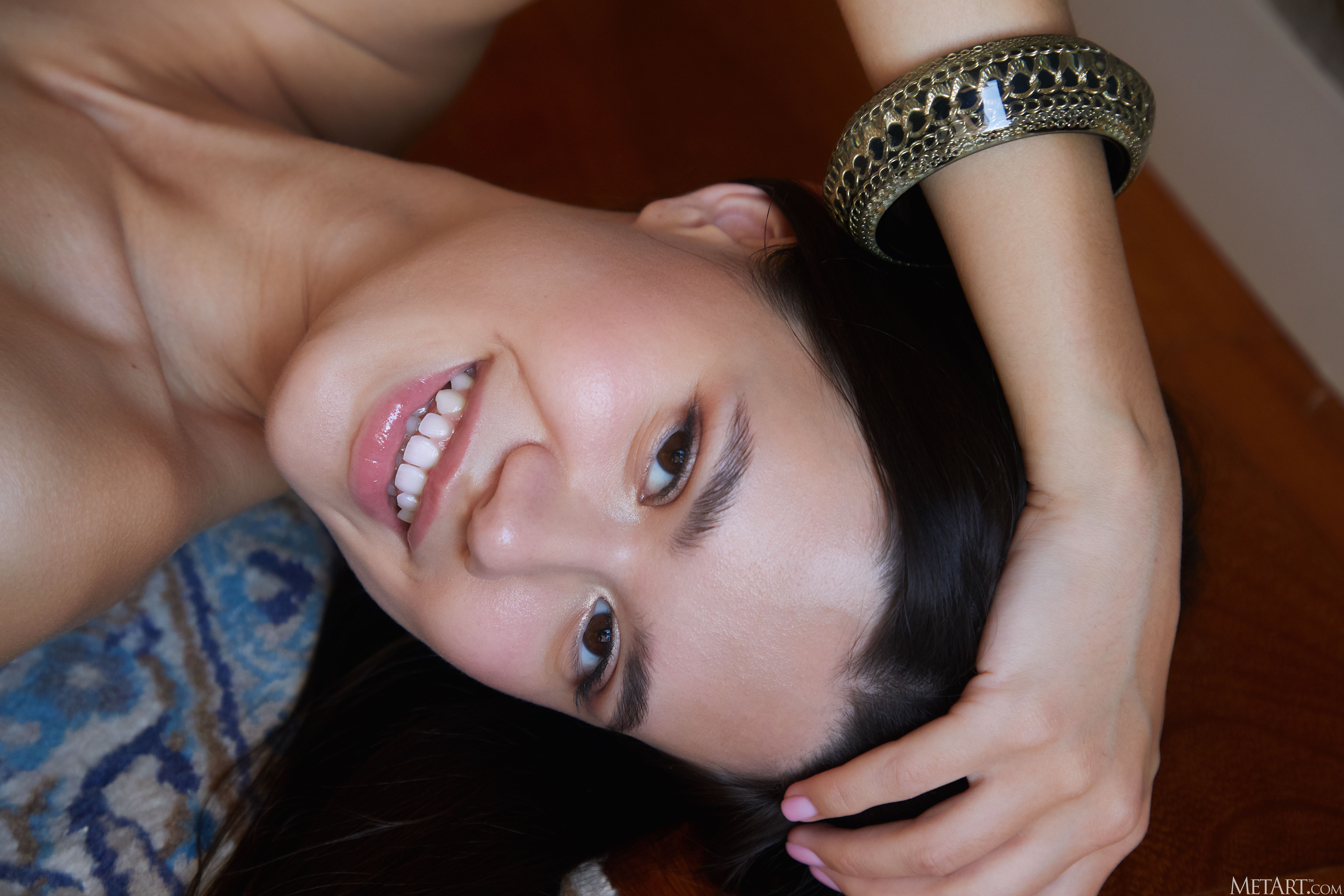 amateur photo MetArt_At-My-House_Evelin-Elle_high_0137