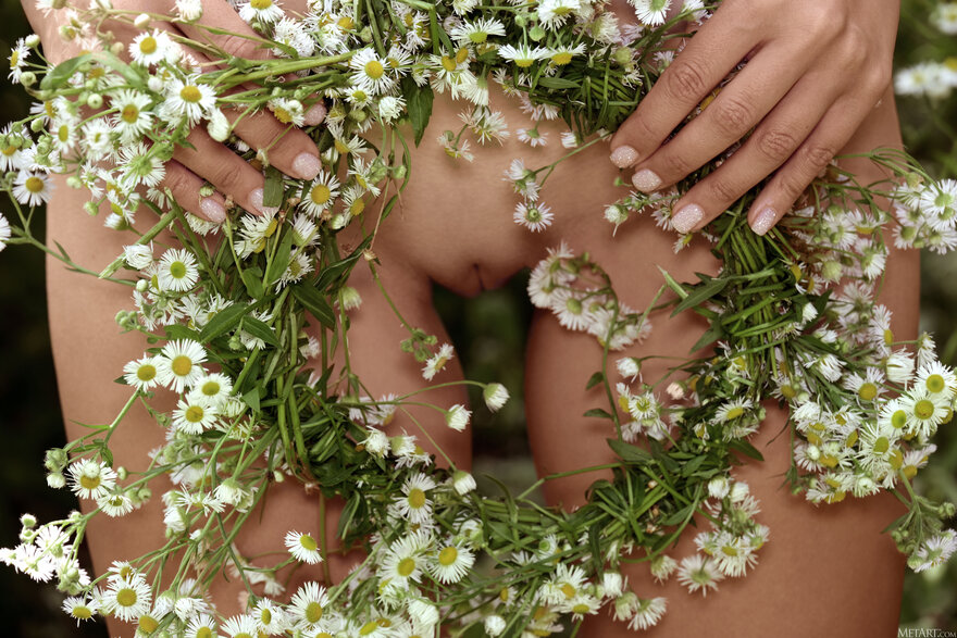 MetArt_Floral-Frolic_Alina_high_0051