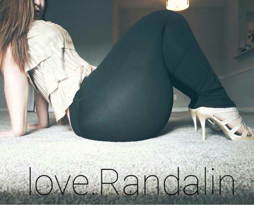"huge in heels" Love.Randalin