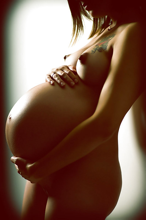 Pregnant Erotica - If I could distill all that is erotica about pregnant women into a single  image Porn Pic - EPORNER