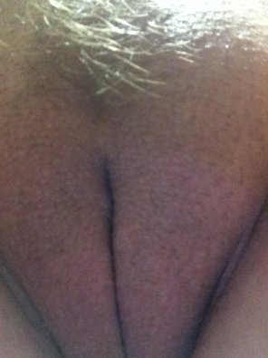 foto amadora My thick lipped pussy...... Any thoughts?