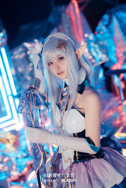 Blacqkl (白莉爱吃巧克力) cosplay Emilia – ReZero (42)