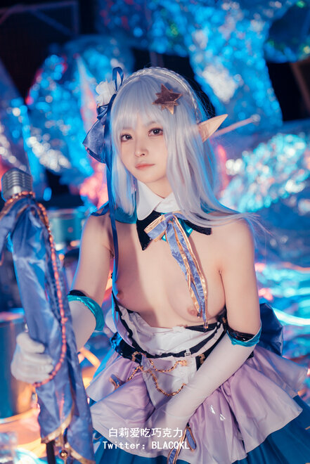 Blacqkl (白莉爱吃巧克力) cosplay Emilia – ReZero (29)