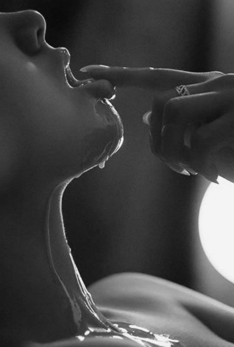 amateur photo 9411572