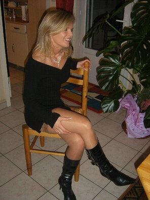 foto amatoriale Hot Blonde Swinger Milf (44)
