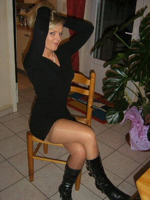 foto amatoriale Hot Blonde Swinger Milf (45)