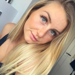 amateur-Foto Hair Face Eyebrow Blond Lip Nose 