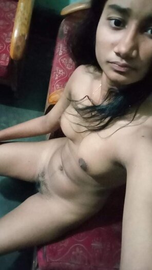 amateur pic received_856361015286578