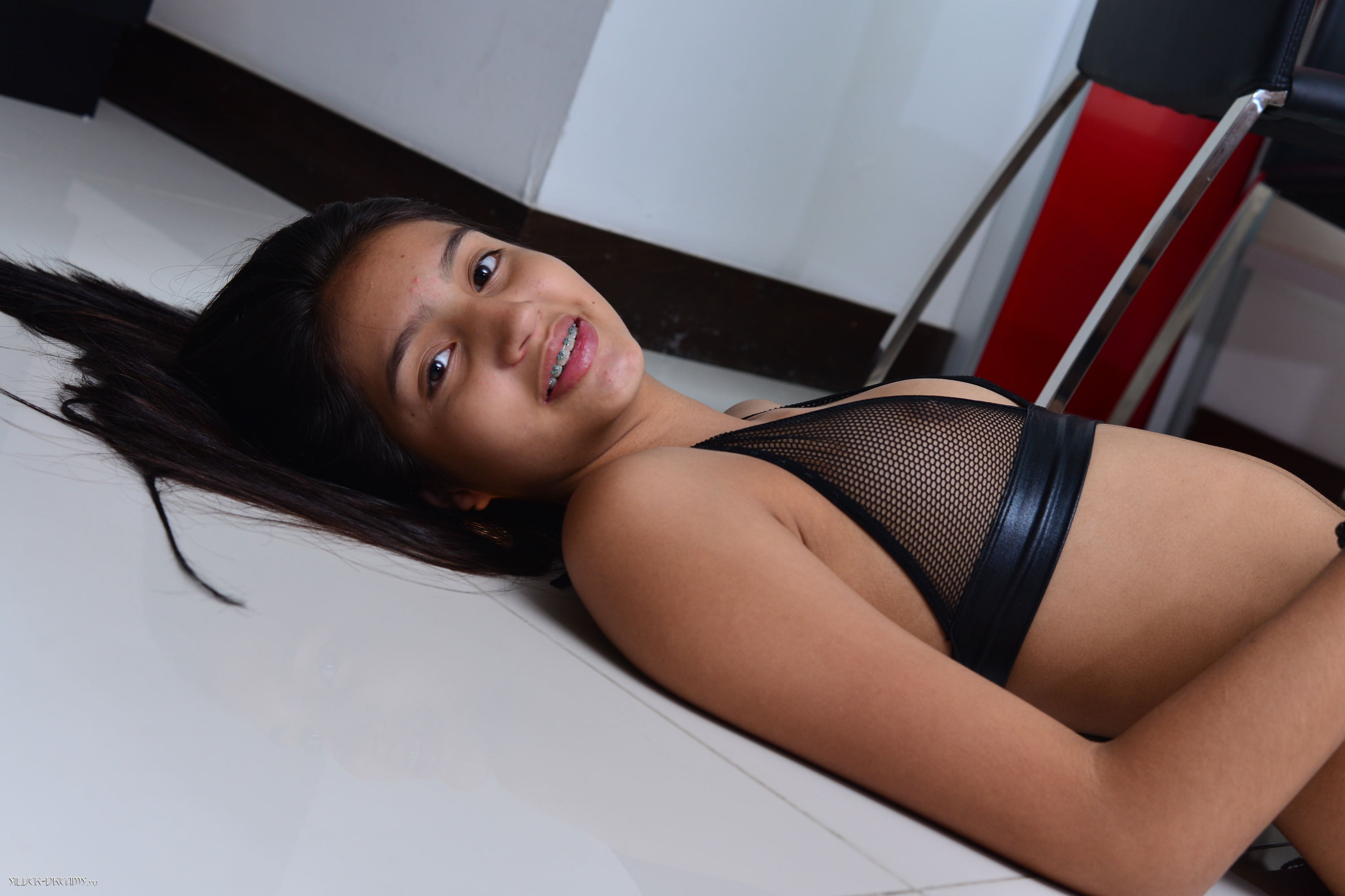 amateur photo Silver-Dreams_Dulce-blackmesh-3-100
