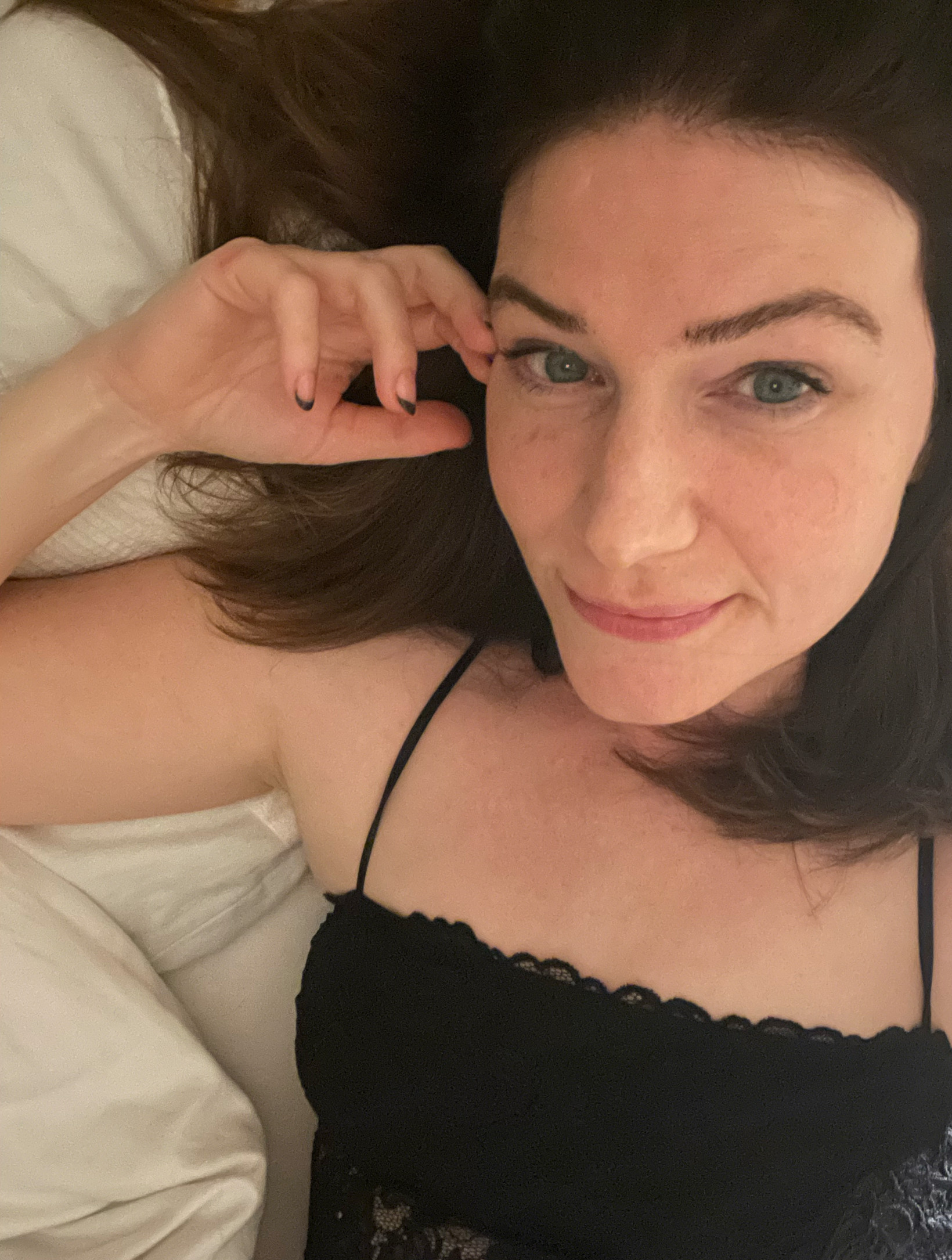 amateur photo 970905656