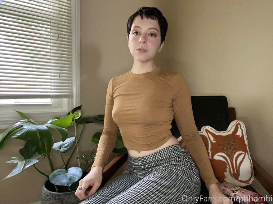 Pics by @onlyforfan_online(2088)