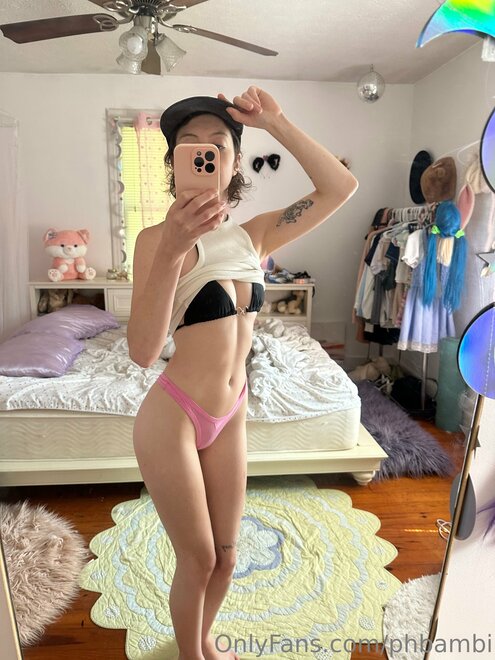 Pics by @onlyforfan_online(2093)