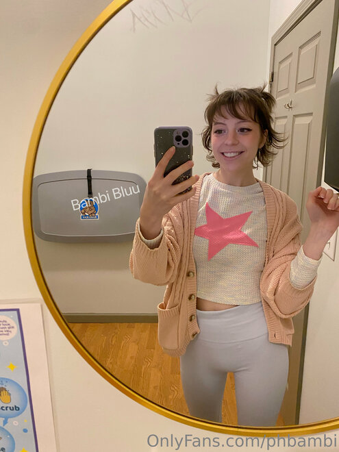 Pics by @onlyforfan_online(2229)