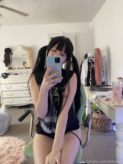 Pics by @onlyforfan_online(2398)