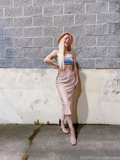 Pics by @onlyforfan_online(2680)