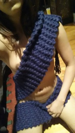 foto amadora Do you guys like my new scarf? :D