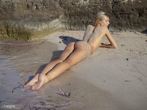 amateur photo francy-nude-paradise-28-14000px