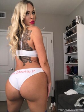 amateur photo oliviaaustinxxx-04-11-2019-81013712-I know you like when I do naughty things to make that dick hard so you need to cum get mor