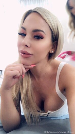foto amateur oliviaaustinxxx-06-08-2019-49277435-For those of you who missed my exclusive footage DM me to get a glimpse of this plump, vol