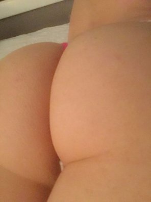 amateur pic Want to kiss it ? [f]