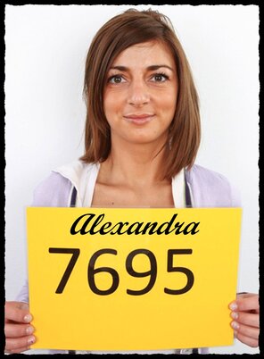 7695 Alexandra (1)
