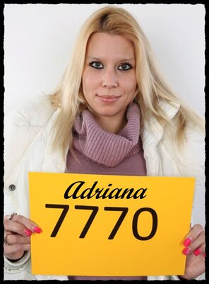 アマチュア写真 7770 Adriana (1)