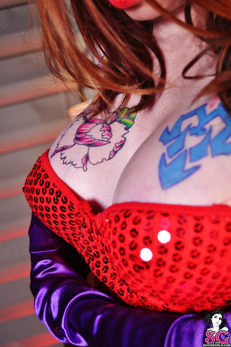 amateur photo BjyJ2LKX_o