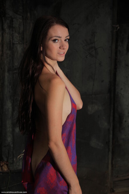 ErroticaArchive_Victoria-F_Victoria-F_medium_0002