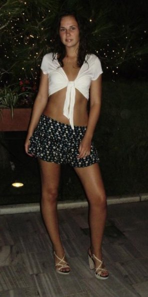 amateur photo Hottie in a mini skirt