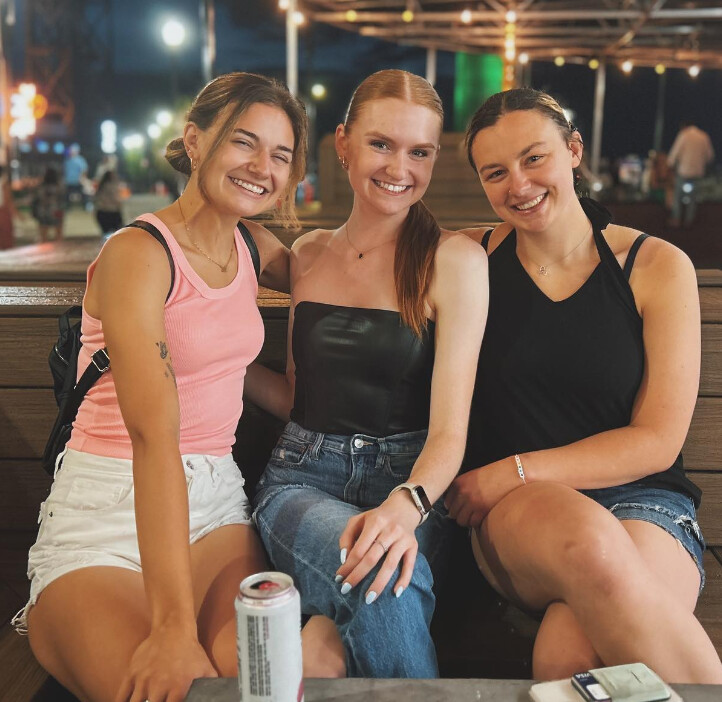 amateur photo 2025-02-02 11_02_23-Inbox • Chats — Mozilla Firefox