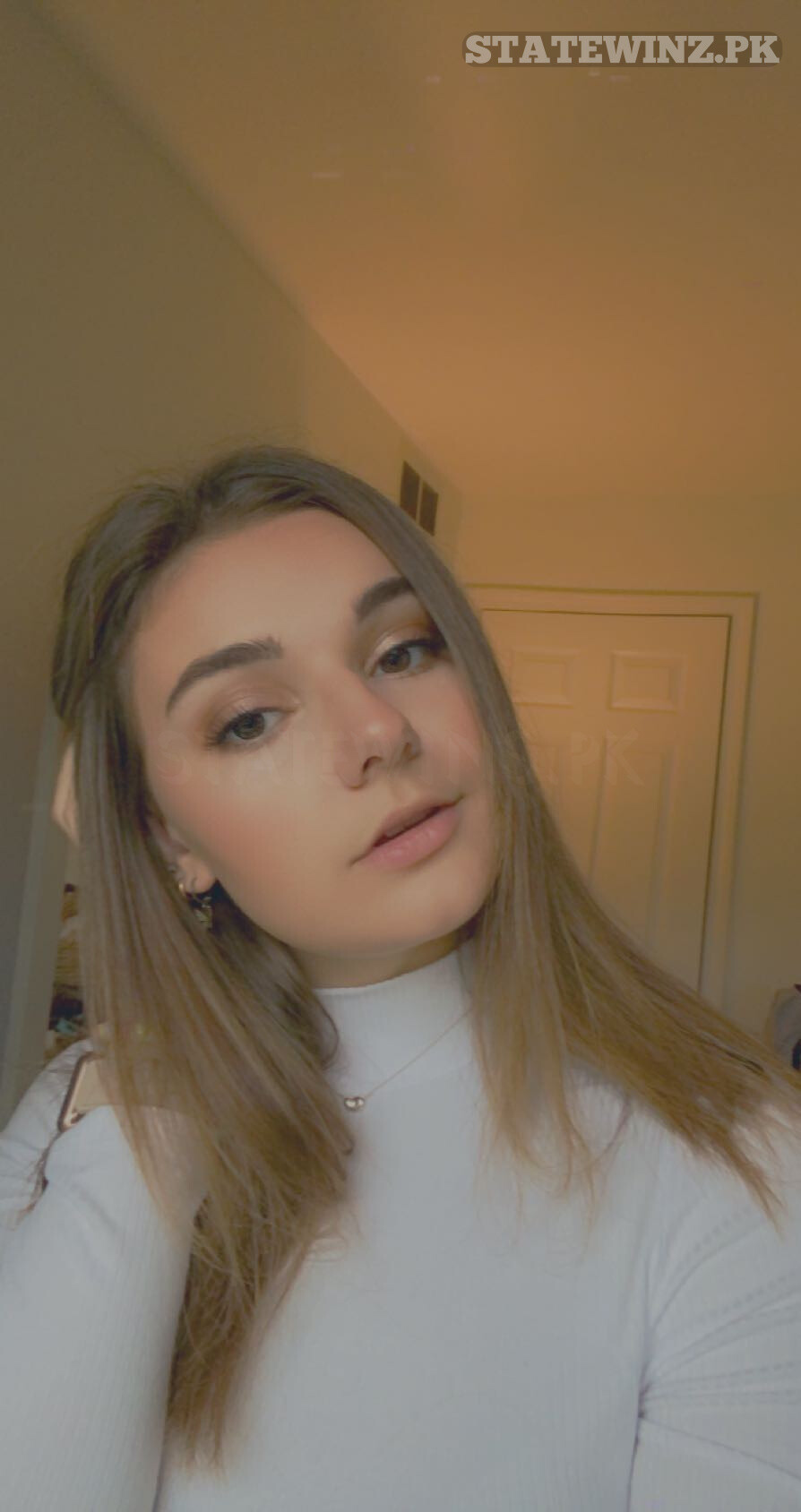 amateur photo FFCC55DD-7B82-4FC5-B01B-8C5FD01F957D