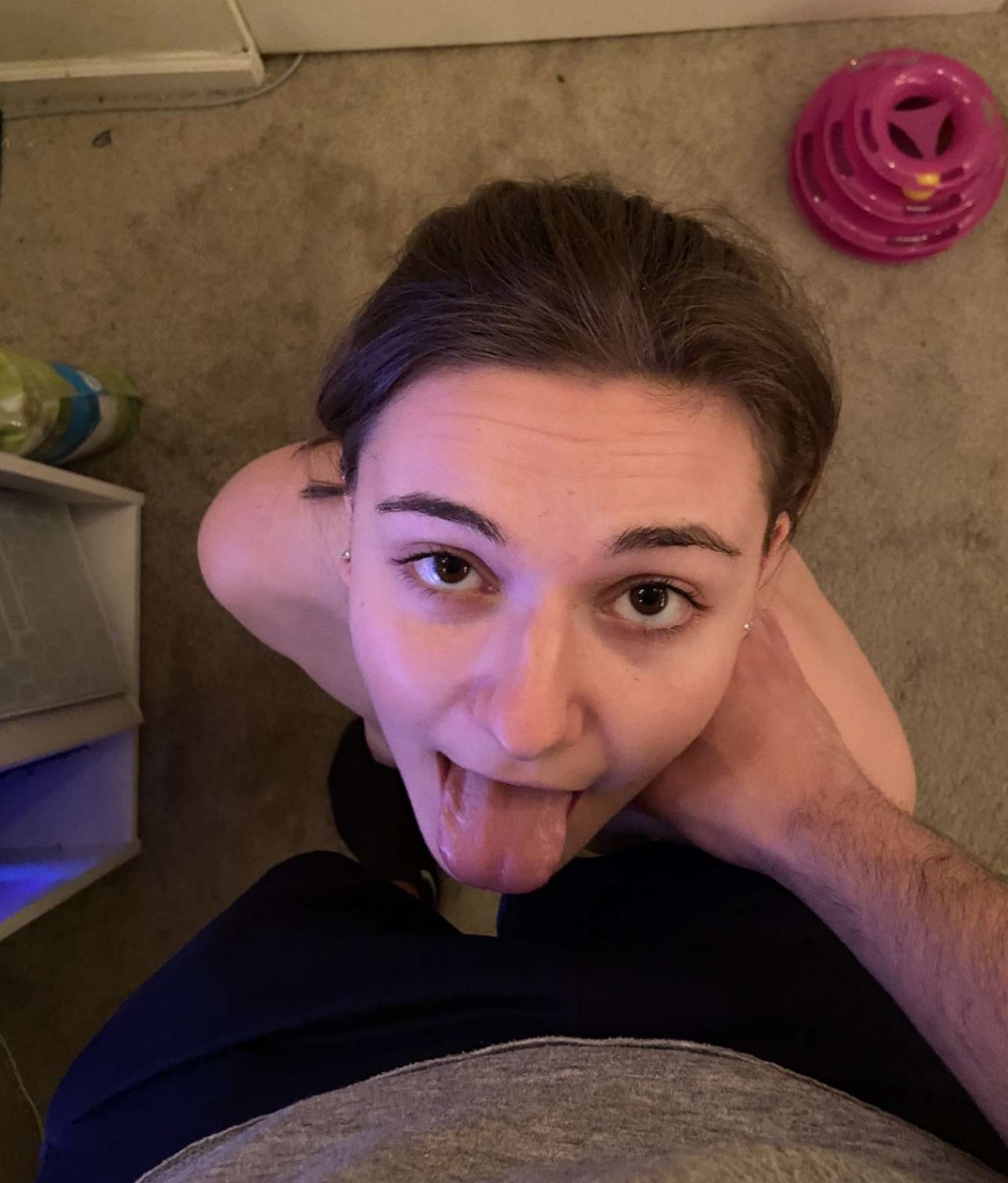 amateur photo T2T8F0To