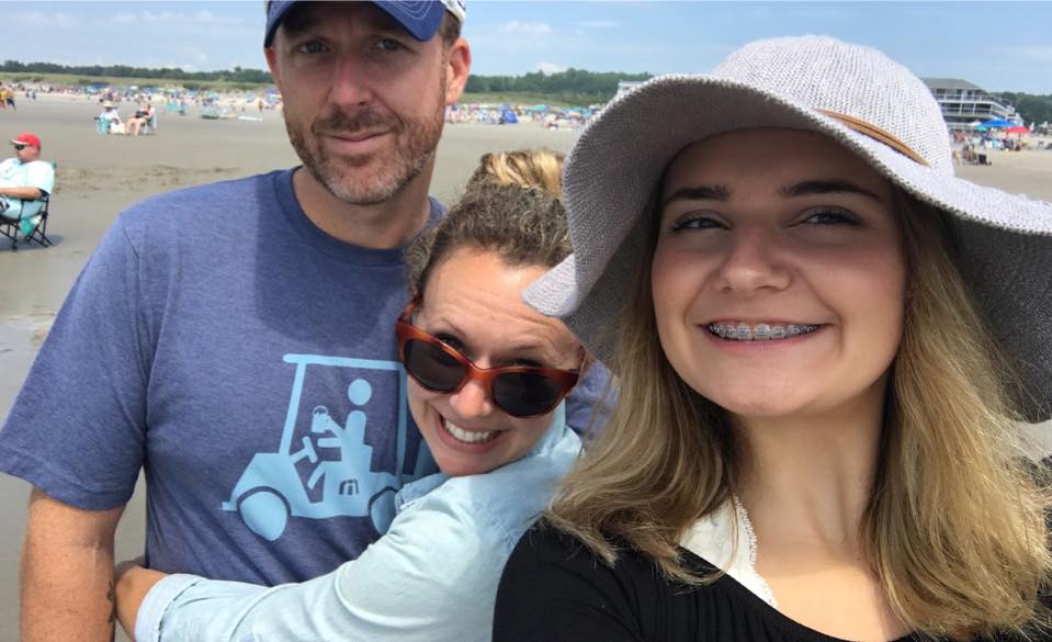 amateur photo 23843641_1952518438298658_3134149589452895897_n