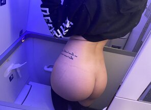 zdjęcie amatorskie Cute fit slut Kendall Young (25)