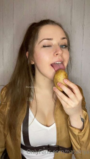 Pics by @onlyforfan_online(194)